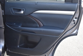 Used 2019  Toyota Highlander V6 AWD &lpar;Natl&rpar; at Auto Finance Center LLC near Woodbridge&comma; VA