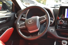 Used 2023  Toyota Highlander FWD &lpar;Natl&rpar; at Auto Finance Center LLC near Woodbridge&comma; VA