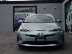 Used 2016  Toyota Prius 5dr HB Two &lpar;Natl&rpar; at Auto Finance Center LLC near Woodbridge&comma; VA
