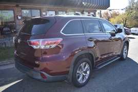 Used 2015  Toyota Highlander 4d SUV FWD XLE at Auto Finance Center LLC near Woodbridge, VA