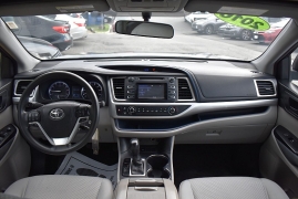 Used 2016  Toyota Highlander FWD 4dr V6 LE &lpar;Natl&rpar; at Auto Finance Center LLC near Woodbridge&comma; VA