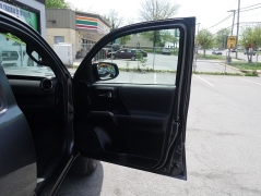 Used 2022  Toyota Tacoma 4WD Double Cab 5' Bed V6 &lpar;Natl&rpar; at Auto Finance Center LLC near Woodbridge&comma; VA