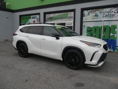 Used 2023 Toyota Highlander XSE FWD at Auto Finance Center LLC near Woodbridge, VA