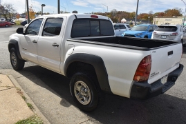 Used 2015  Toyota Tacoma 2WD Double Cab I4 AT PreRunner (Natl) at Auto Finance Center LLC near Woodbridge, VA