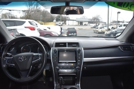 Used 2017  Toyota Camry Auto &lpar;Natl&rpar; at Auto Finance Center LLC near Woodbridge&comma; VA
