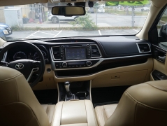 Used 2016  Toyota Highlander FWD 4dr V6 Limited (Natl) at Auto Finance Center LLC near Woodbridge, VA