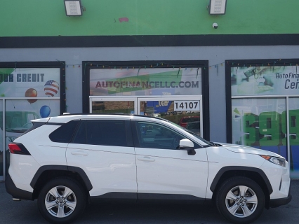 Used 2019 Toyota RAV4 4d SUV FWD XLE at Auto Finance Center LLC near Woodbridge, VA