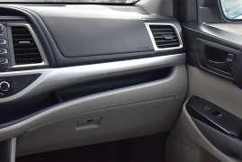 Used 2016  Toyota Highlander FWD 4dr V6 LE &lpar;Natl&rpar; at Auto Finance Center LLC near Woodbridge&comma; VA