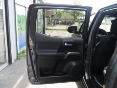 Used 2022  Toyota Tacoma 4WD Double Cab 5' Bed V6 &lpar;Natl&rpar; at Auto Finance Center LLC near Woodbridge&comma; VA