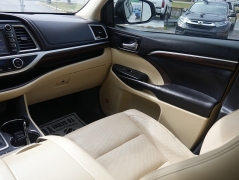 Used 2016  Toyota Highlander FWD 4dr V6 Limited (Natl) at Auto Finance Center LLC near Woodbridge, VA