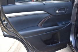 Used 2019  Toyota Highlander V6 AWD &lpar;Natl&rpar; at Auto Finance Center LLC near Woodbridge&comma; VA