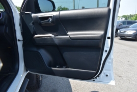Used 2017 Toyota Tacoma 4WD Double Cab TRD Off-Road Auto at Auto Finance Center LLC near Woodbridge, VA