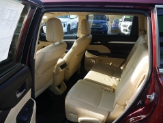 Used 2015  Toyota Highlander 4d SUV AWD XLE at Auto Finance Center LLC near Woodbridge&comma; VA