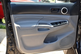 Used 2015  Toyota Tacoma 4WD Double Cab V6 &lpar;Natl&rpar; at Auto Finance Center LLC near Woodbridge&comma; VA