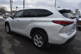 Used 2023  Toyota Highlander AWD &lpar;Natl&rpar; at Auto Finance Center LLC near Woodbridge&comma; VA