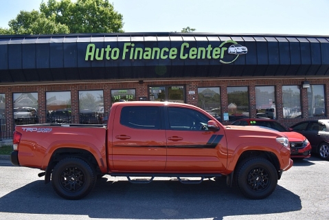 Used 2017 Toyota Tacoma Double Cab 5' Bed V6 4x4 (Natl) at Auto Finance Center LLC near Woodbridge, VA