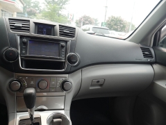 Used 2013  Toyota Highlander 4d SUV AWD at Auto Finance Center LLC near Woodbridge&comma; VA