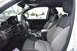 Used 2025  Toyota Tacoma 4WD Double Cab Bed &lpar;Natl&rpar; at Auto Finance Center LLC near Woodbridge&comma; VA