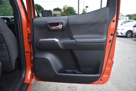 Used 2018 Toyota Tacoma 4WD Double Cab TRD Off-Road Auto at Auto Finance Center LLC near Woodbridge, VA