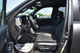Used 2025 Toyota Tundra 4WD Limited CrewMax 5.5ft Bed at Auto Finance Center LLC near Woodbridge, VA