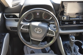 Used 2022 Toyota Highlander LE AWD at Auto Finance Center LLC near Woodbridge, VA