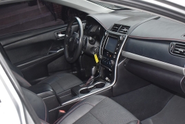 Used 2017  Toyota Camry Auto &lpar;Natl&rpar; at Auto Finance Center LLC near Woodbridge&comma; VA