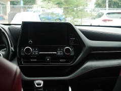 Used 2023  Toyota Highlander FWD &lpar;Natl&rpar; at Auto Finance Center LLC near Woodbridge&comma; VA