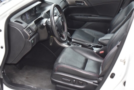 Used 2017  Honda Accord Sedan 4d Sport SE CVT at Auto Finance Center LLC near Woodbridge&comma; VA