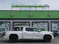 Used 2022  Toyota Tundra 4WD Limited CrewMax 6.5ft Bed at Auto Finance Center LLC near Woodbridge, VA