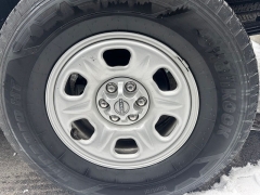 Used 2025  Nissan Frontier King Cab 4x4 S at Maxx Loans near St&period; Adrian&comma; MI