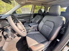 New 2025 Nissan Pathfinder Platinum 4WD at Zeigler Nissan of Orland Park near Orland Park, IL