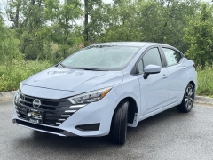 New 2025 Nissan Versa SV CVT at Zeigler Nissan of Orland Park near Orland Park, IL