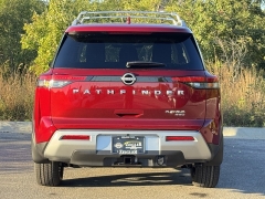 New 2025 Nissan Pathfinder Platinum 4WD at Zeigler Nissan of Orland Park near Orland Park, IL