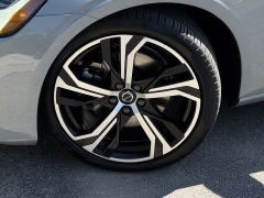 Used 2024 Volvo S60 B5 AWD Core Dark Theme at Maxx Loans near St. Adrian, MI