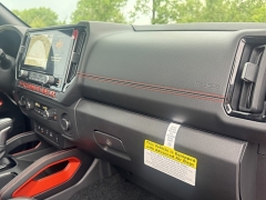 New 2025 Nissan Frontier Crew Cab 4x4 PRO-4X at Zeigler Nissan of Orland Park near Orland Park, IL