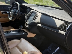Used 2022 Volvo XC90 T6 AWD Inscription 7P at Maxx Loans near St. Adrian, MI