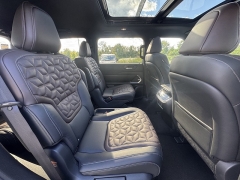 New 2025 Nissan Armada 4x4 Platinum Reserve at Zeigler Nissan of Orland Park near Orland Park, IL