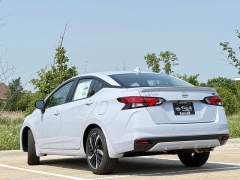 Used 2025  Nissan Versa SR CVT at Maxx Loans near St&period; Adrian&comma; MI