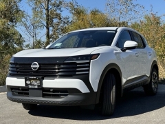 Used 2025  Nissan Kicks SV AWD at Maxx Loans near St&period; Adrian&comma; MI