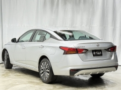 Used 2023  Nissan Altima 2&period;5 SV AWD Sedan at Maxx Loans near St&period; Adrian&comma; MI