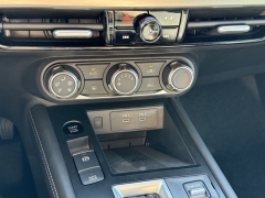 Used 2025  Nissan Kicks SV AWD at Maxx Loans near St&period; Adrian&comma; MI