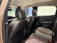 Used 2025  Nissan Kicks SR AWD at Maxx Loans near St&period; Adrian&comma; MI