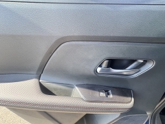 New 2025 Nissan Kicks SR AWD at Zeigler Nissan of Orland Park near Orland Park, IL