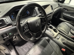 Used 2022  Honda Pilot EX-L AWD at Maxx Loans near St. Adrian, MI