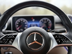 Used 2023 Mercedes-Benz C-Class C 300 4MATIC Sedan at Maxx Loans near St. Adrian, MI