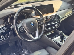 Used 2019 BMW 5 Series 530i xDrive Sedan at Maxx Loans near St. Adrian, MI