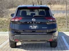Used 2025 Nissan Rogue AWD SV at Zeigler Nissan of Orland Park near Orland Park, IL