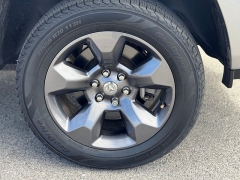 Used 2021  Ram 1500 Laramie 4x4 Crew Cab 5'7" Box at Maxx Loans near St&period; Adrian&comma; MI