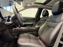 New 2025 Nissan Kicks SR AWD at Zeigler Nissan of Orland Park near Orland Park, IL