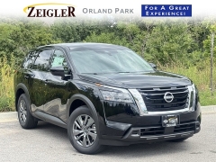2025 Nissan Pathfinder S 4WD at Maxx Loans near St. Adrian, MI